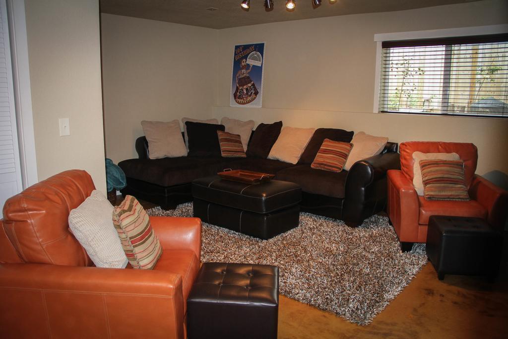 The 8th Street Retreat Ferienhaus
