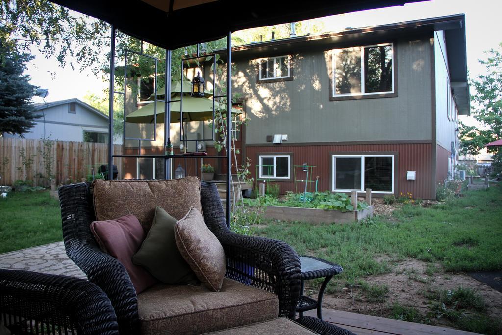 The 8th Street Retreat * Carbondale